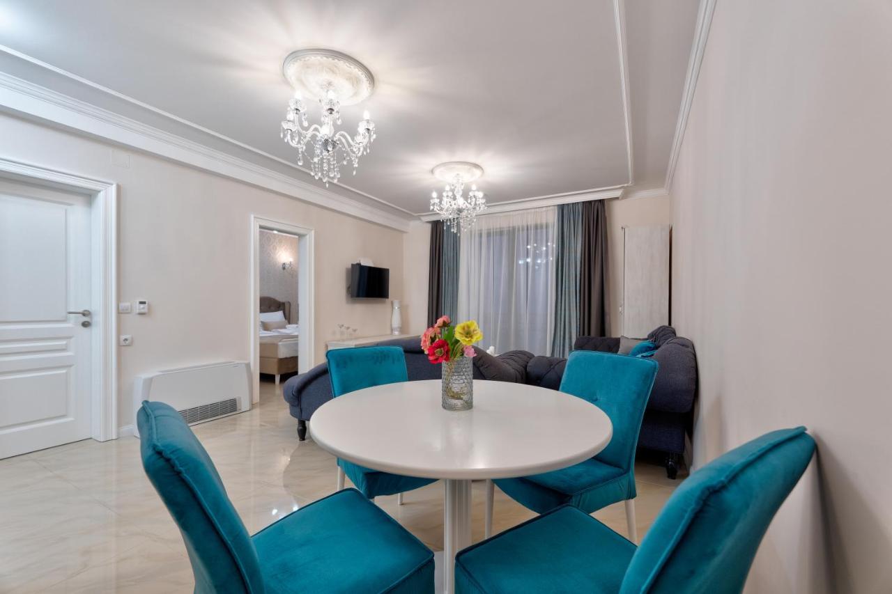 Apartment Adonis 205